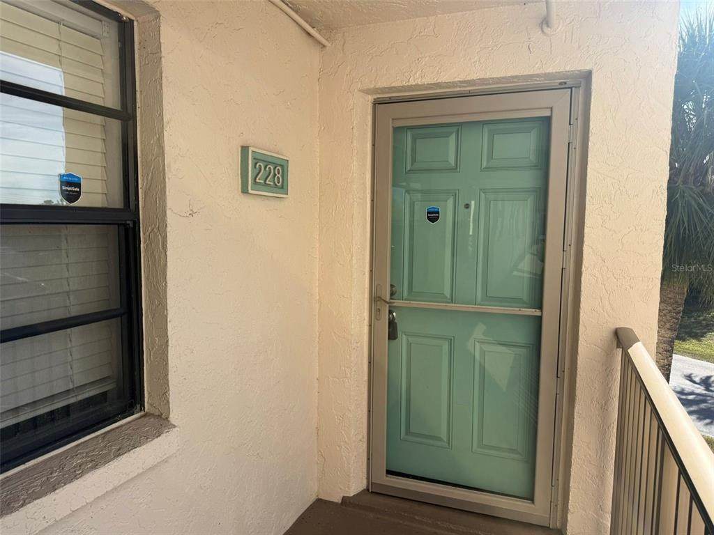 175 Kings Highway - Photo 1