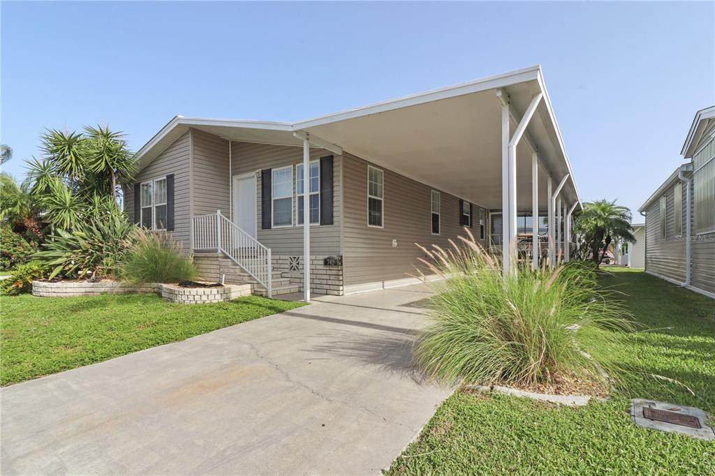 2100 Kings Highway - Photo 1