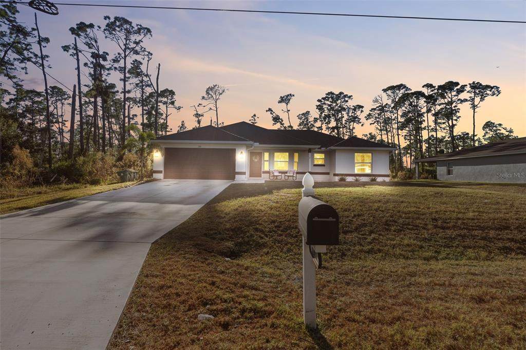 1201 Lotus Street - Photo 1