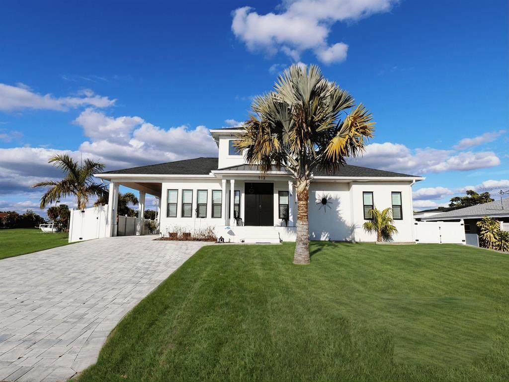 112 Leland Street - Photo 1