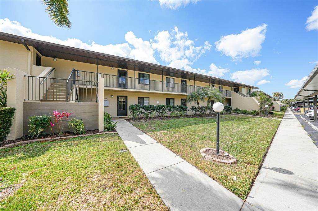 4000 Oakview Drive - Photo 1