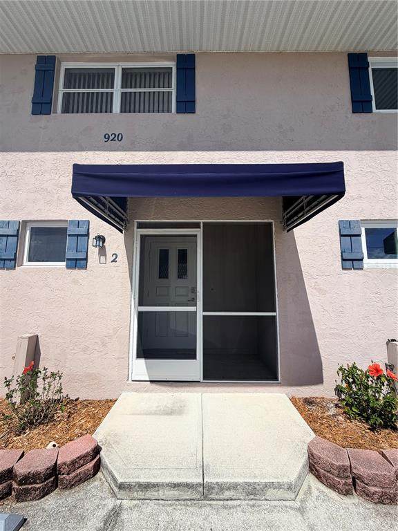 920 Conecta Drive - Photo 1