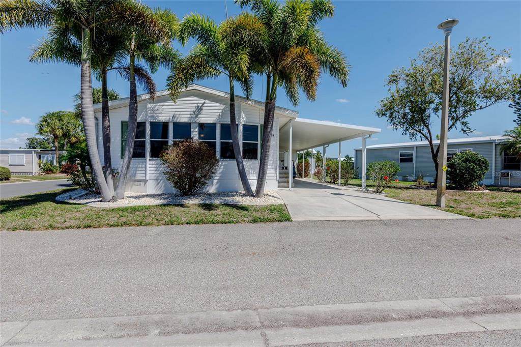 2100 Kings Highway - Photo 1
