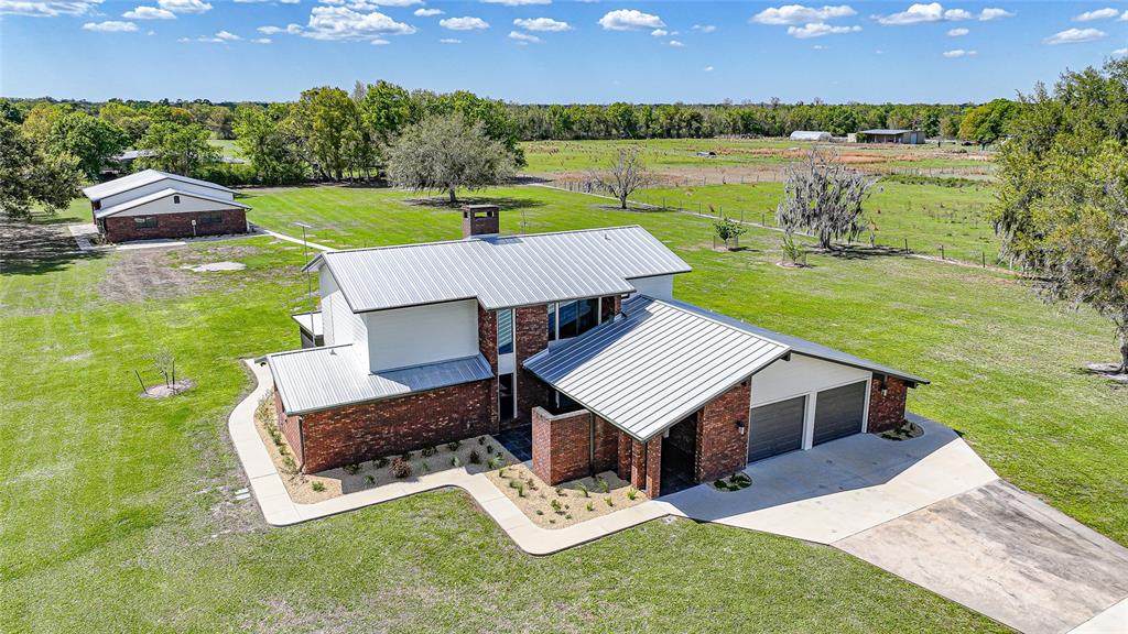 3049 County Road 769 - Photo 1