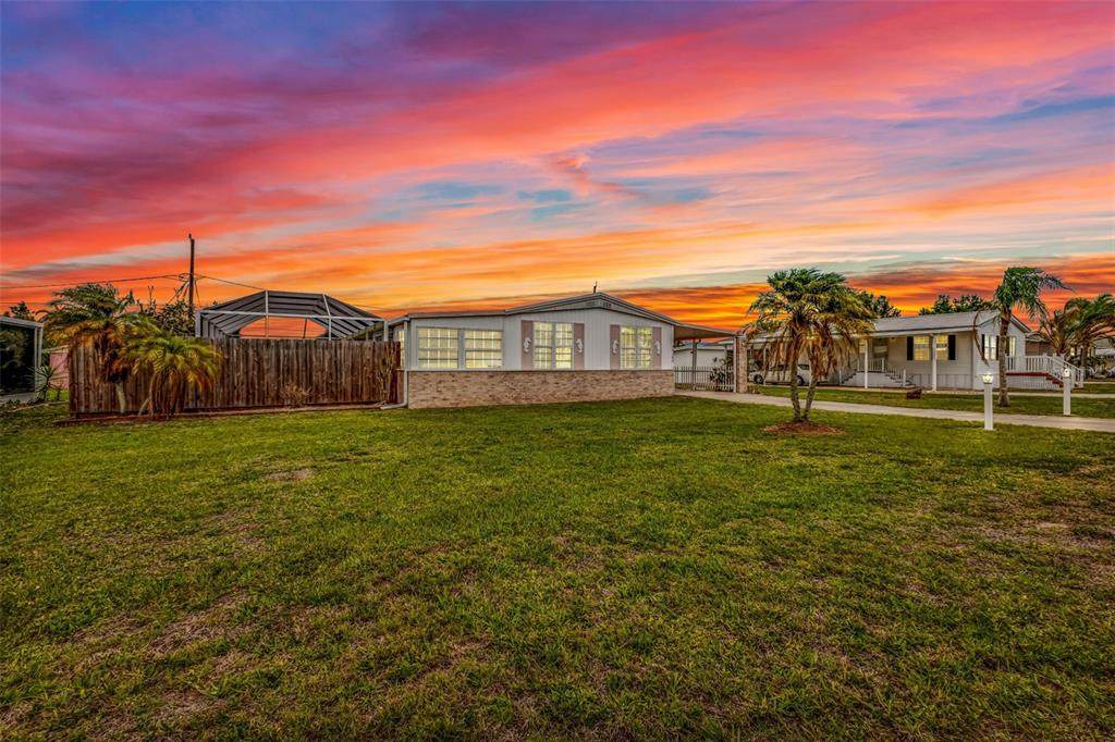 29180 Crawford Avenue - Photo 1
