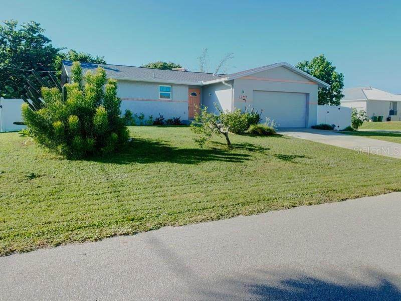 323 Dolphin Parkway - Photo 1