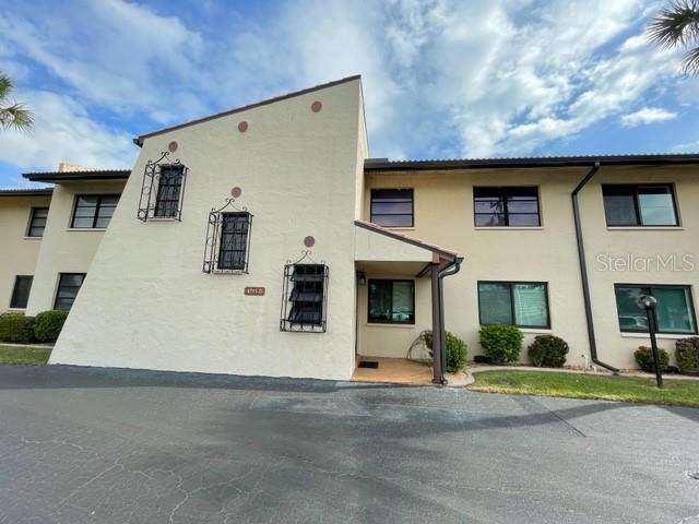 4711 Santa Barbara Boulevard - Photo 1