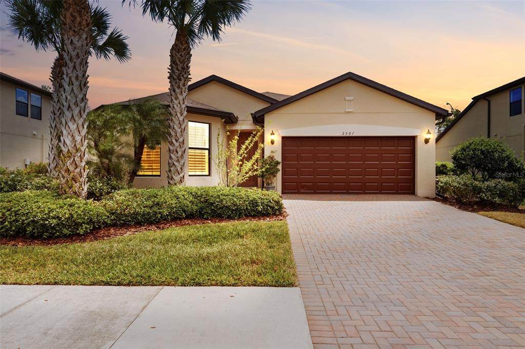 2501 Sherman Oak Drive - Photo 1