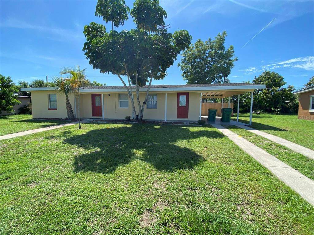 22017 Beverly Avenue - Photo 1