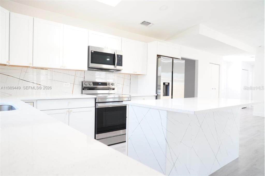 https://bt-photos.global.ssl.fastly.net/mfr/orig_boomver_1_C7526419-2.jpg