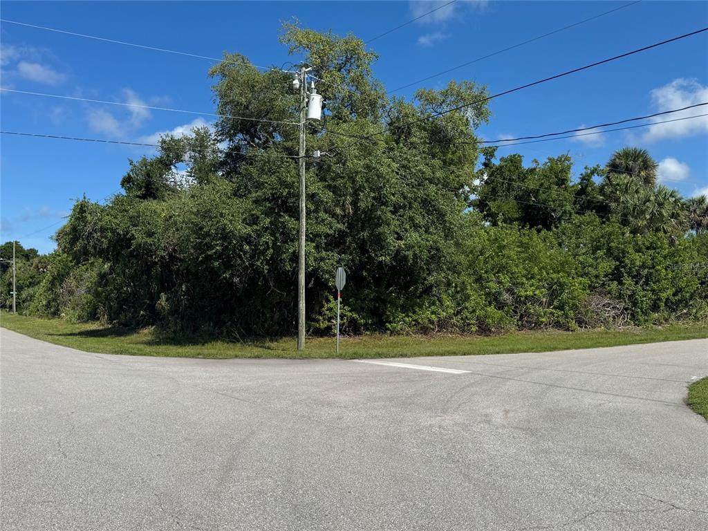 112 Byron Court - Photo 1