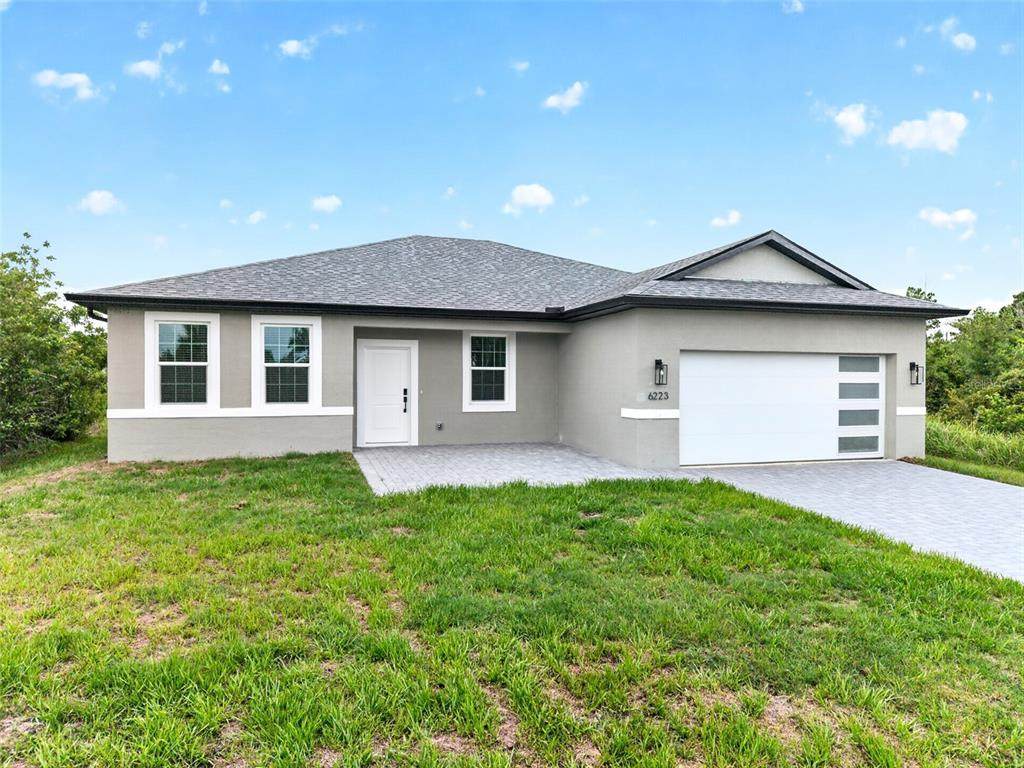 6223 Emmonsdale Street - Photo 1