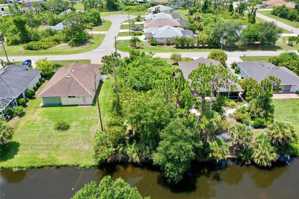 182 Albatross Road - Photo 1