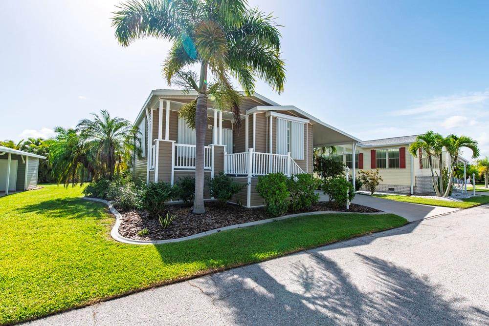 31 Copenhagen Avenue - Photo 1