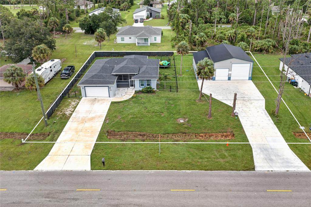 1264 Salford Boulevard - Photo 1