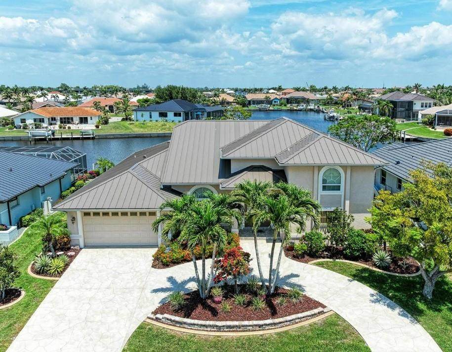 414 Caicos Drive - Photo 1