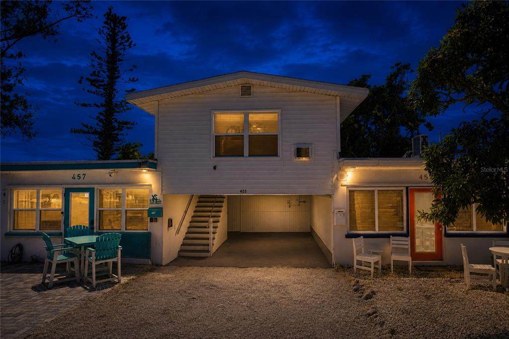 455 62ND Street - Photo 1