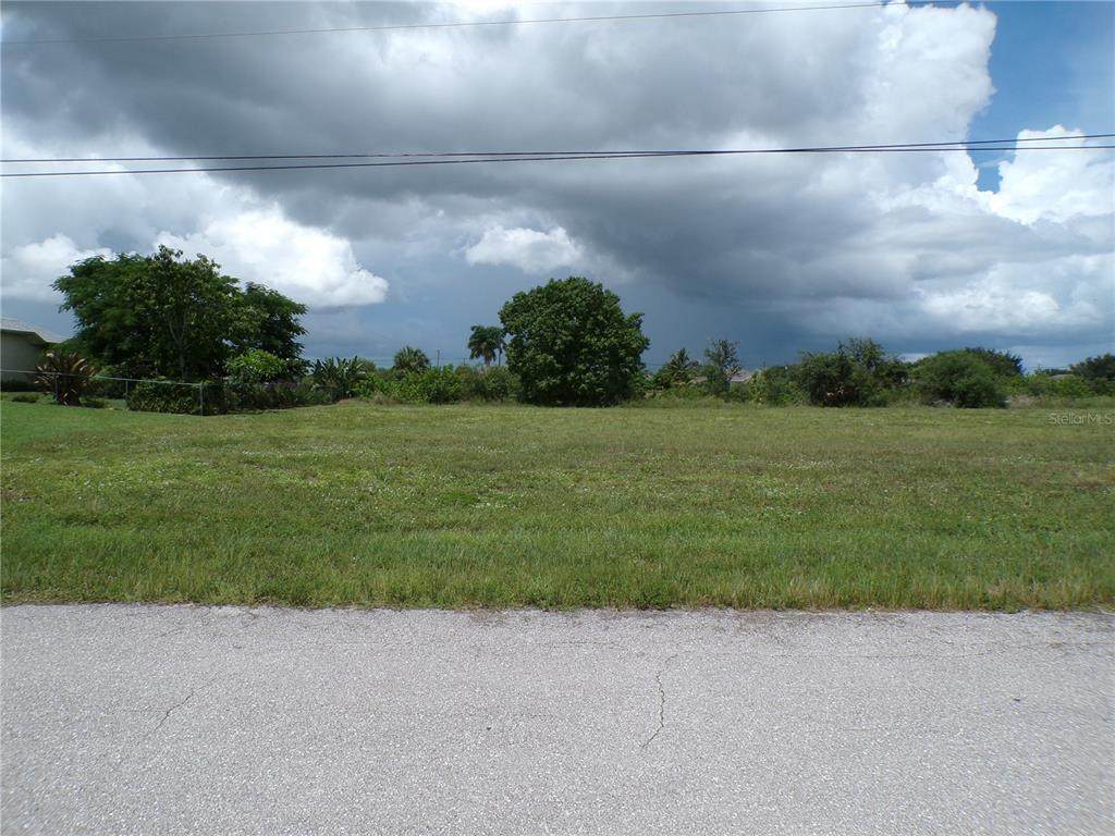 1128 9TH Avenue - Photo 1