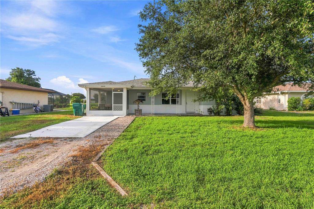 30040 Oak Road - Photo 1
