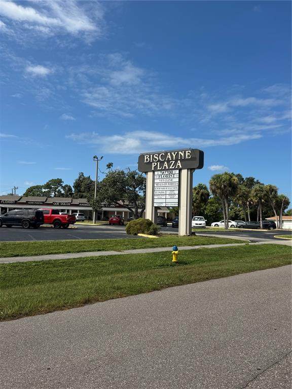 13600 Tamiami Trail - Photo 1