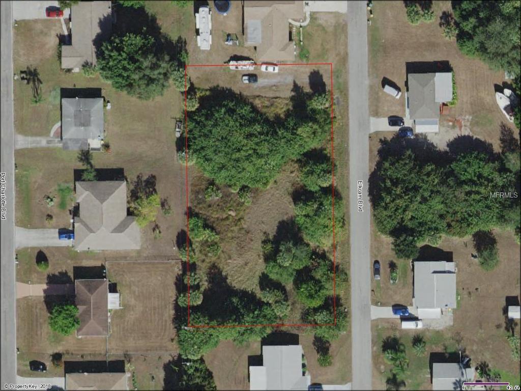 3323 Elkcam Boulevard - Photo 1