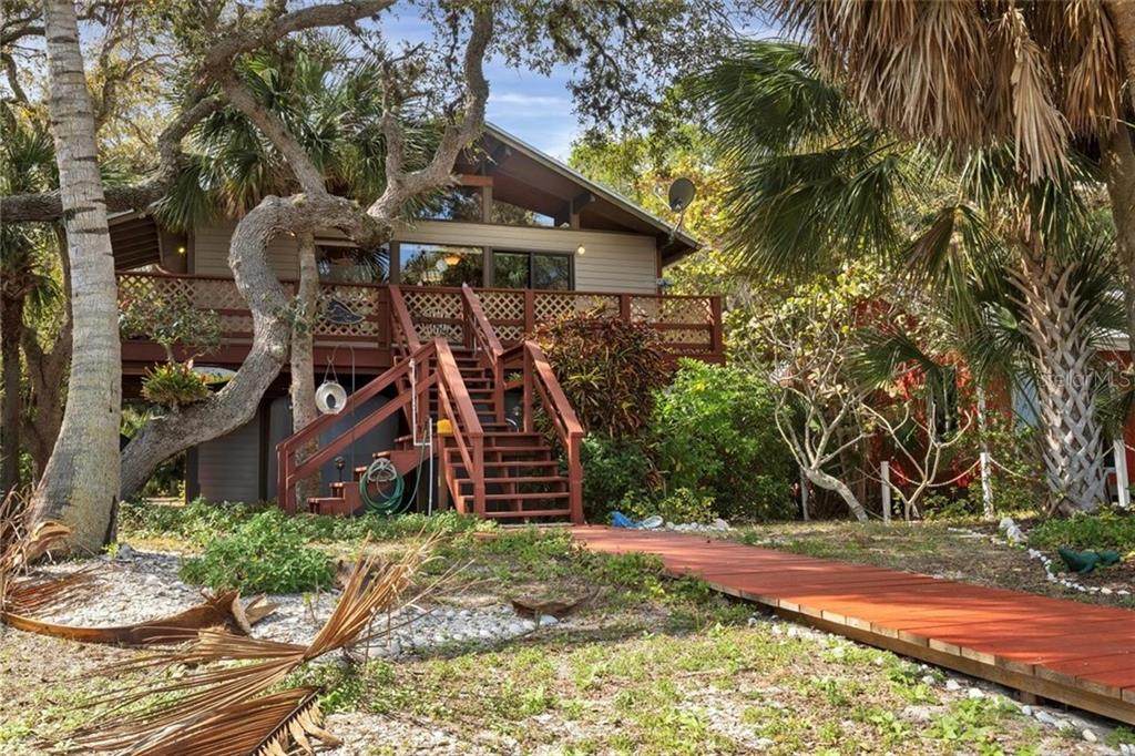 8218 Little Gasparilla Island - Photo 1