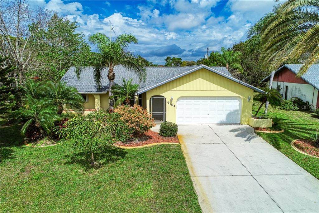 9104 Berendo Avenue - Photo 1