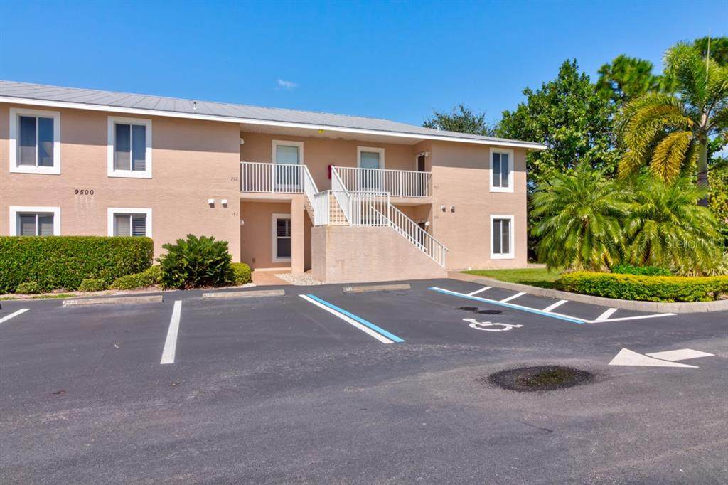 9500 Fiddlers Green Circle - Photo 1