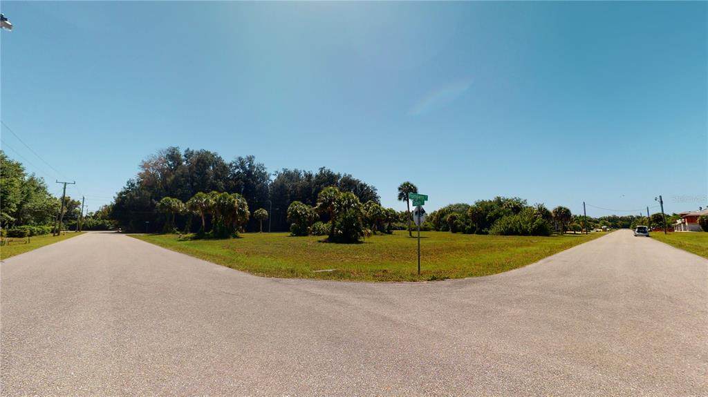 141 Pompano St - Photo 1