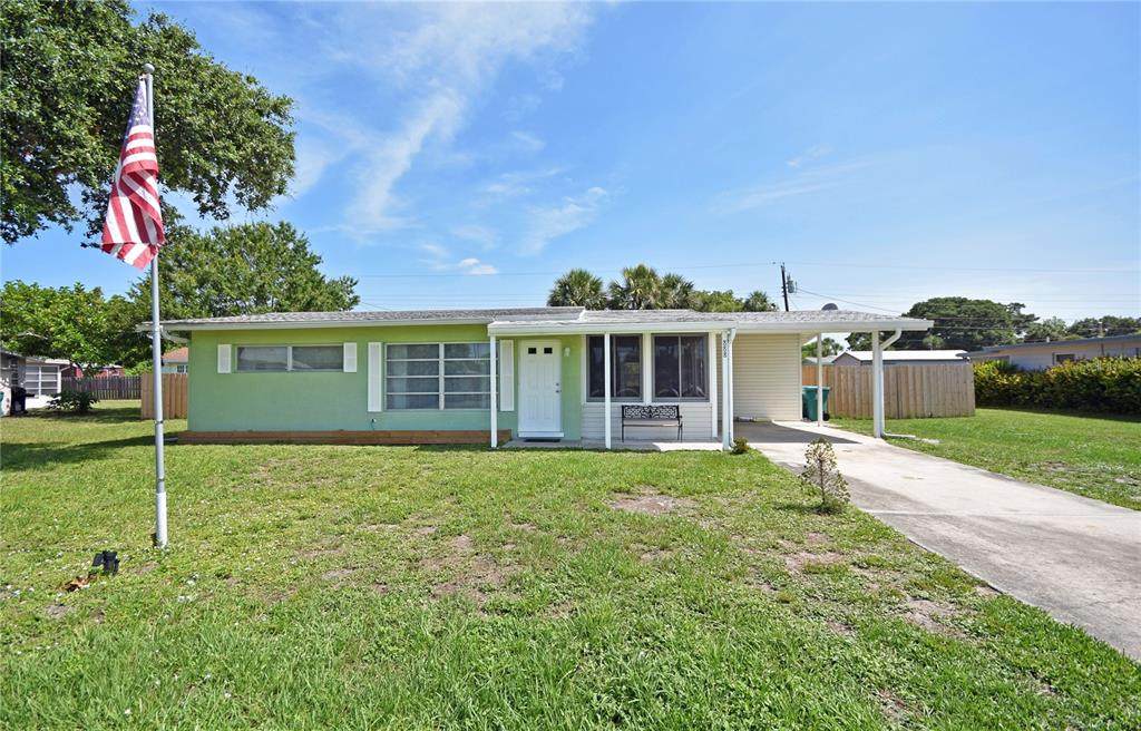 888 3RD Street - Photo 1