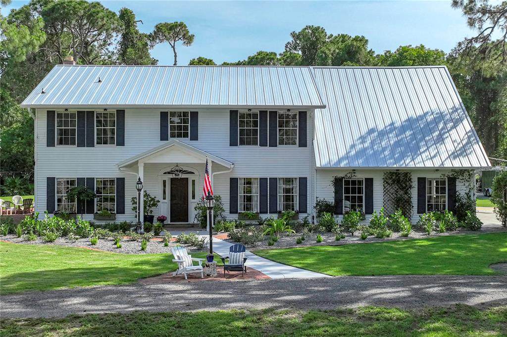1185 Larchmont Drive - Photo 1