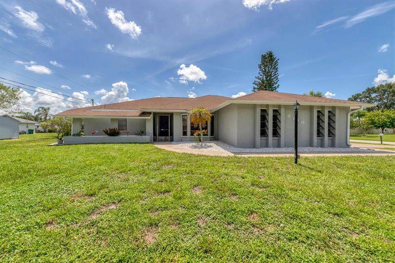 6110 Berkeley Street - Photo 1