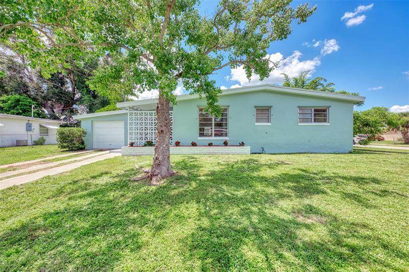 22322 Catherine Avenue - Photo 1