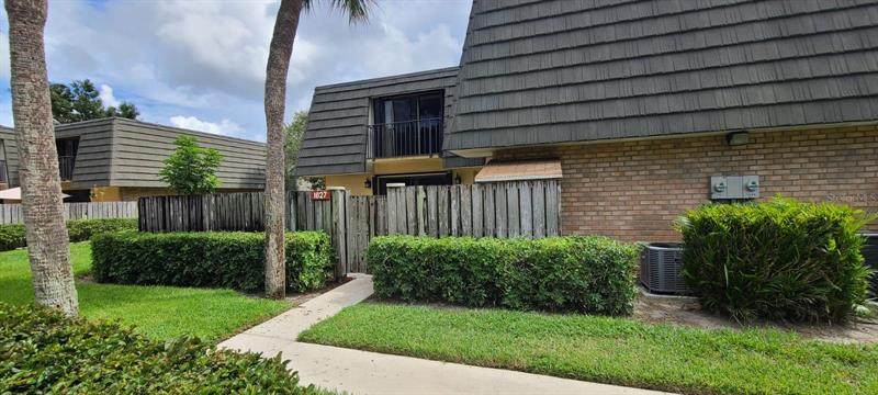 1627 16TH Way - Photo 1