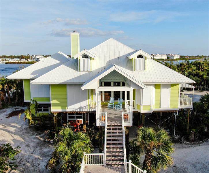 7 Pointe Way - Photo 1