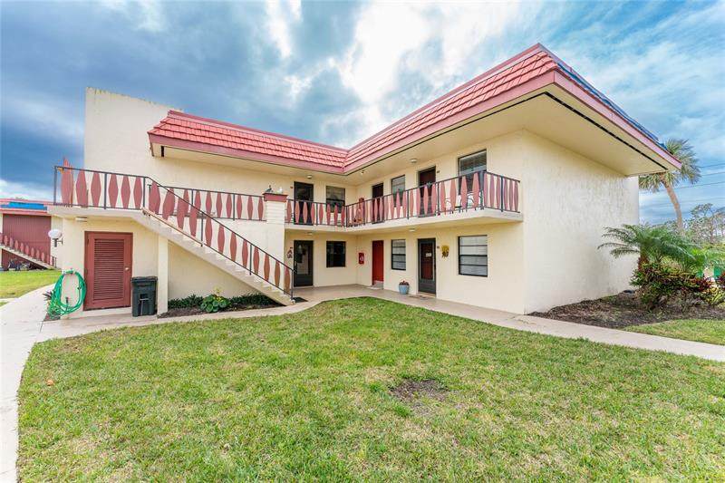 84 Boundary Boulevard - Photo 1