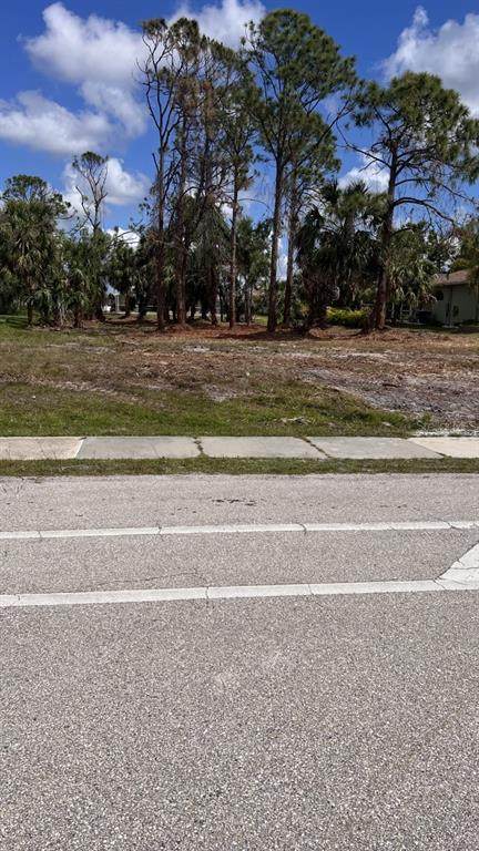 233 Rotonda Boulevard - Photo 1