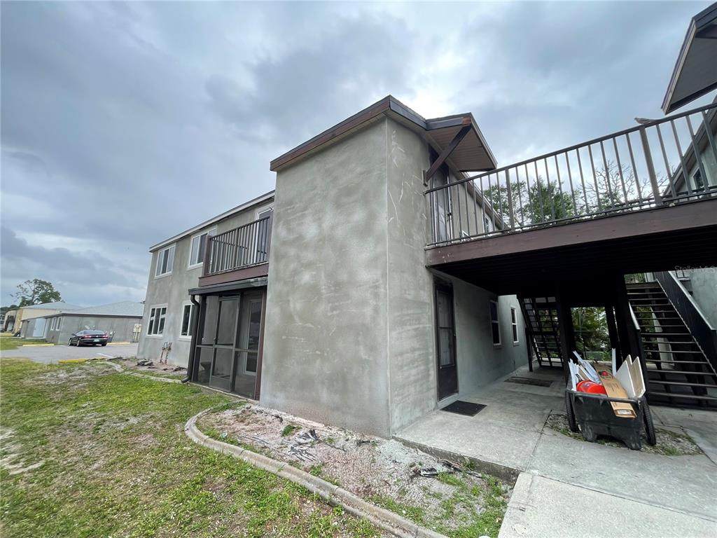 22291 Westchester Boulevard - Photo 1