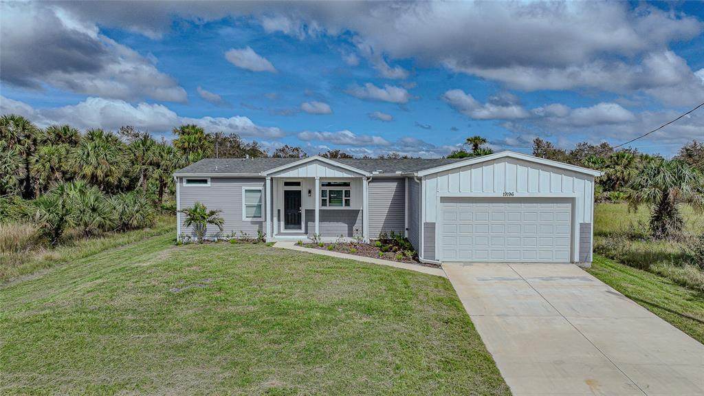19196 Raymond Avenue - Photo 1