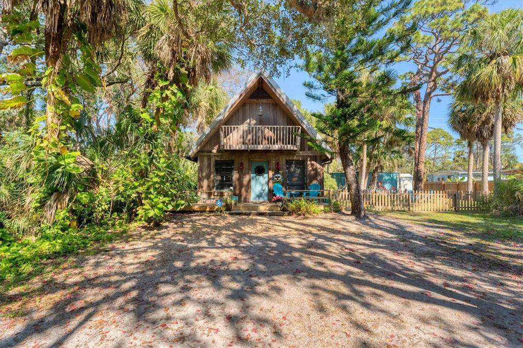 681 Olive Street - Photo 1