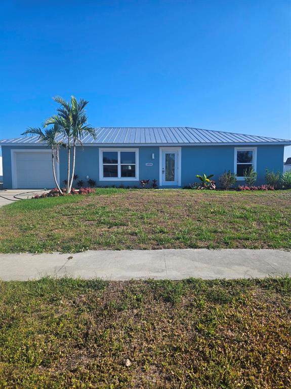 13526 Alberta Avenue - Photo 1
