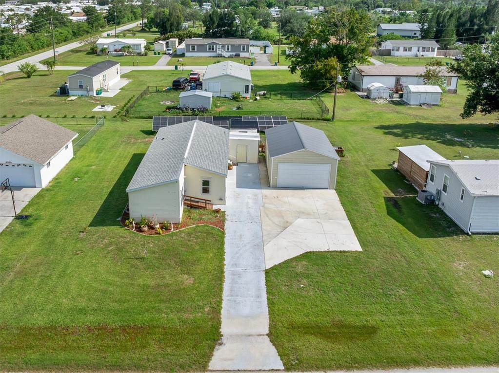 27981 Roanoke Circle - Photo 1