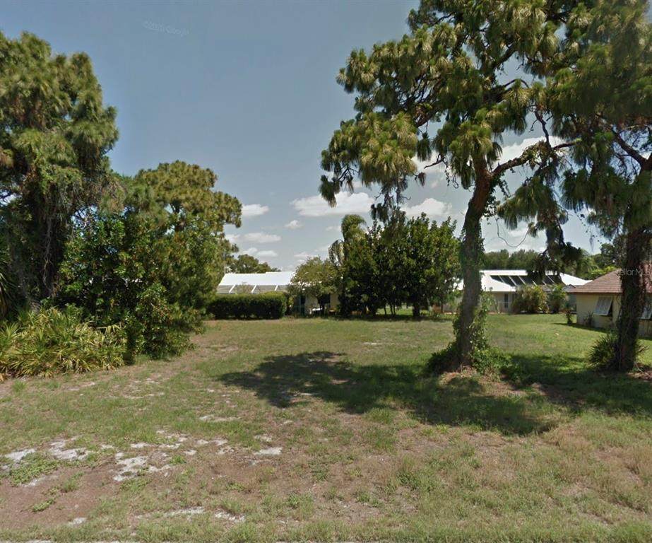  Firethorn Avenue - Photo 1