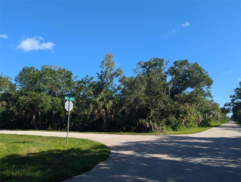 16506 Mclaury Avenue - Photo 1