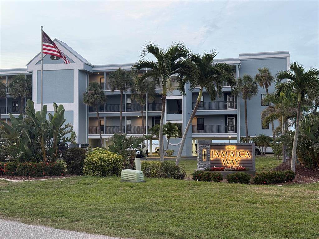 1750 Jamaica Way - Photo 1