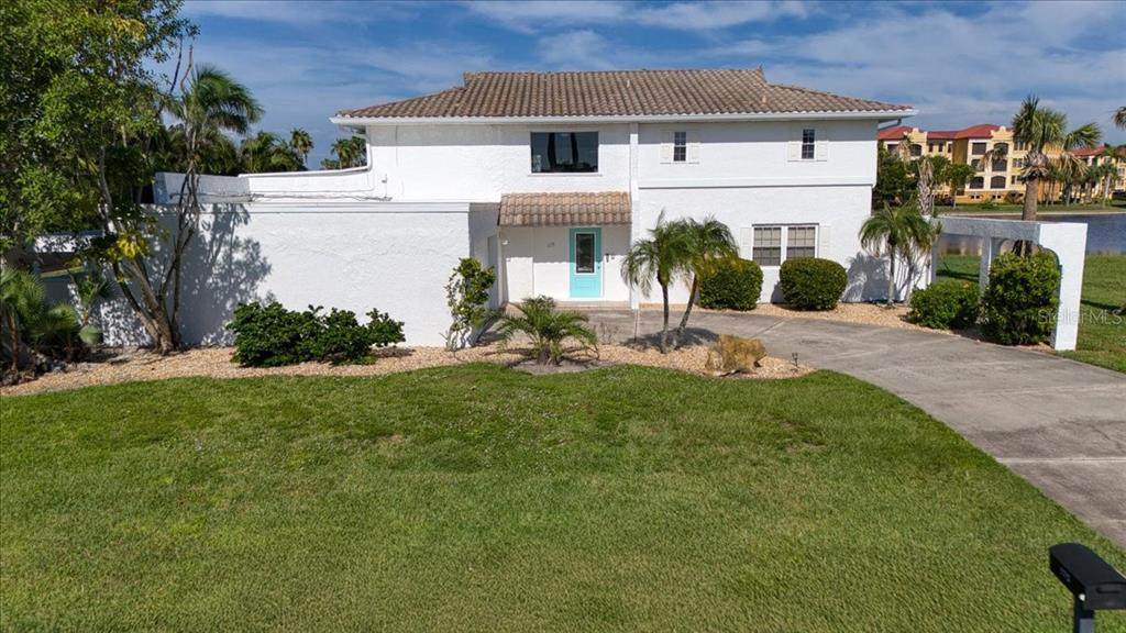 175 Colony Point Drive - Photo 1