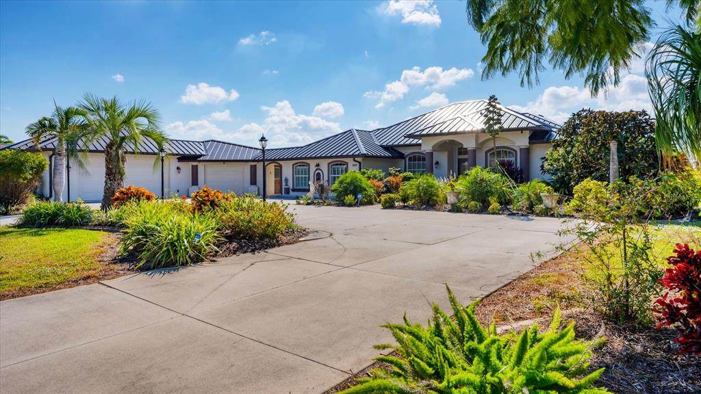 646 Boundary Boulevard - Photo 1