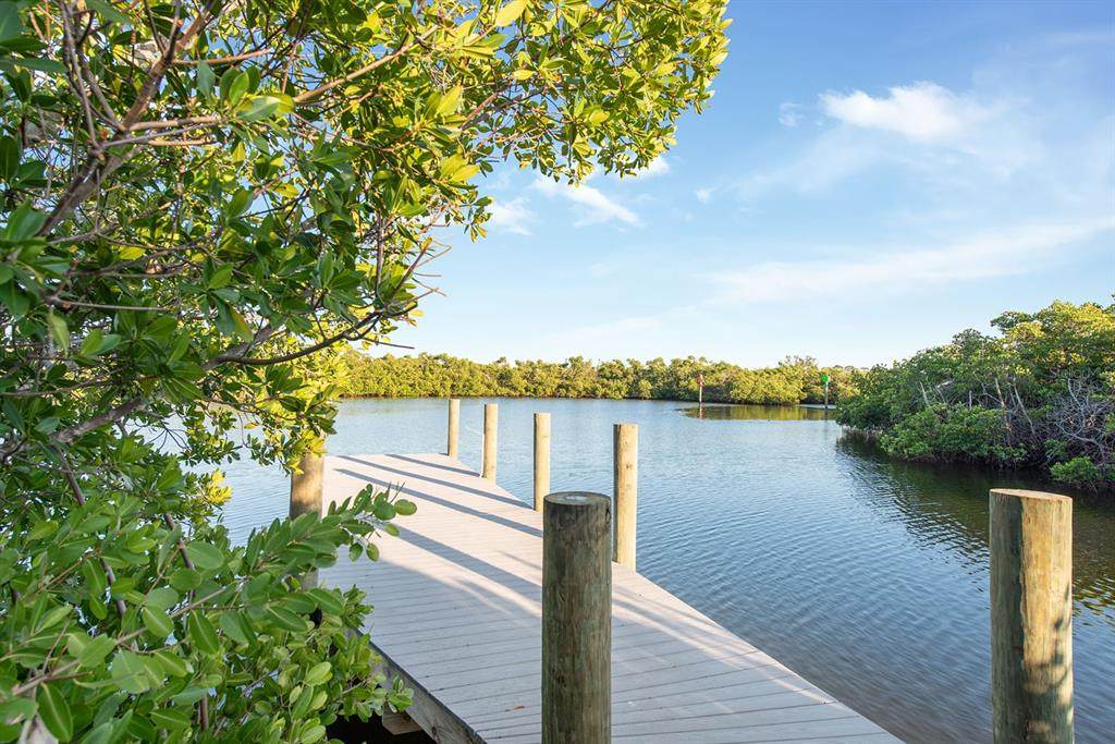 300 Bay Heights Avenue - Photo 1