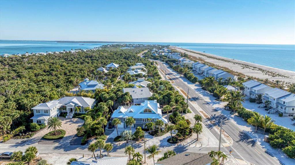 402 Lafitte Street - Photo 1