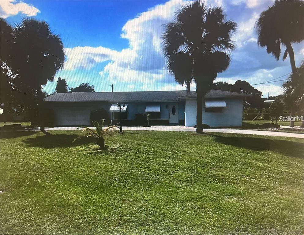 644 Blue Lane - Photo 1